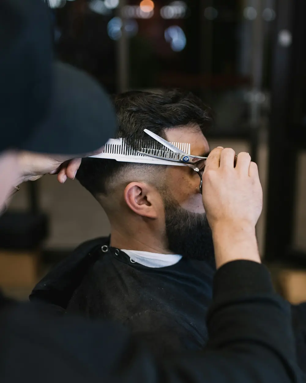 Barbero haciendo un degradado